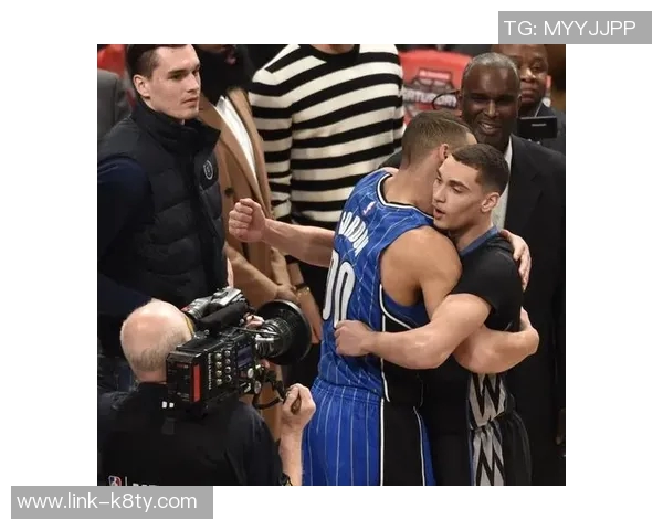 斯波称赞凯沙约翰逊表现出色认为之前机会分配不公